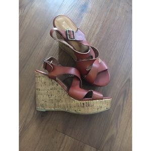Mossimo brown wedges size 7